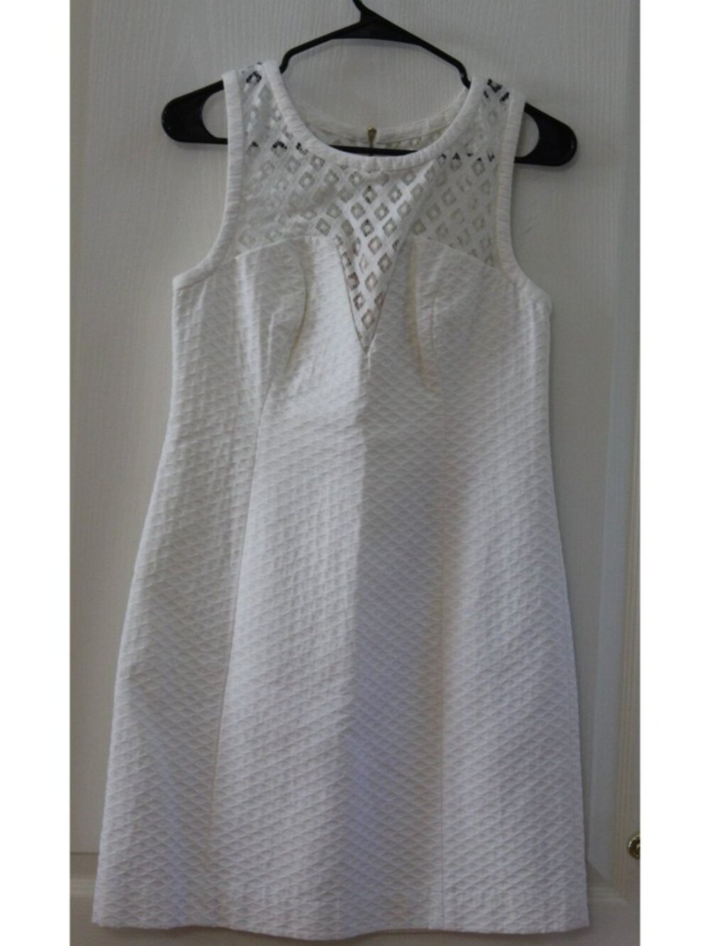Lilly Pulitzer Vandalia Shift Dress in Resort White Sleeveless Size 6 NWT